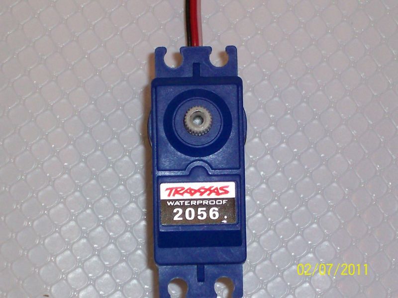 TRAXXAS 2056 SERVO T/E MAXX STAMPEDE slash REVO 3.3 new  