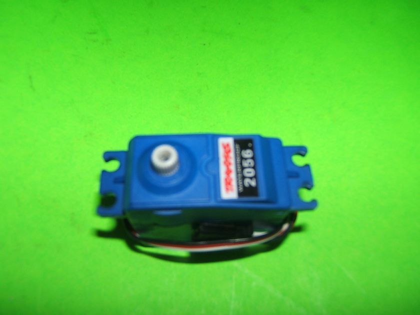 NEW TRAXXAS REVO SERVO #2056 T MAXX E  