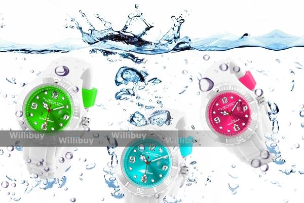   Wristwatch/Watch Fashion White + ice colorful men lady U VS  