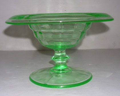 Green VASELINE Pressed Glass Compote Pedestal Bowl Dish  