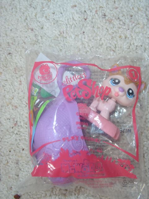   Littlest Pet Shop 2010 Dog Husky? #1 in Series w/ On Line CODE  