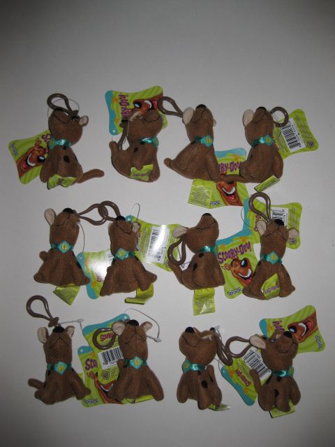 RE ** Lots of 12 ** Scooby Doo 3.5 Plush Key Chain Clip On BRAND 