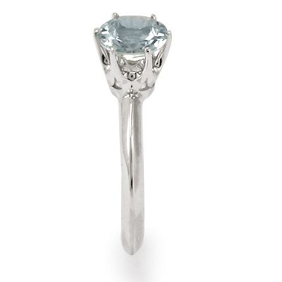 Classic knife edge Aquamarine Engagement Ring in 18k  