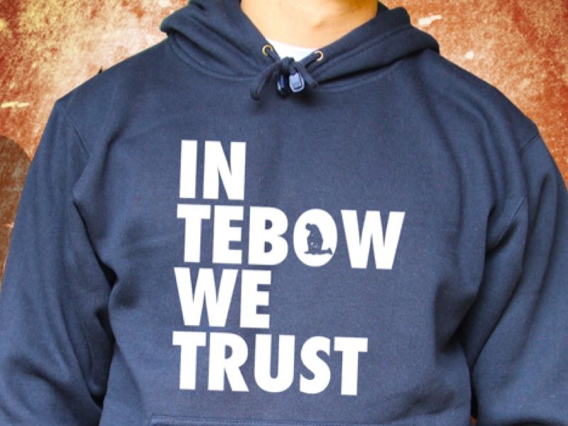 IN TEBOW WE TRUST HOODY SIZE XL DJ HOODIES TEBOWING  