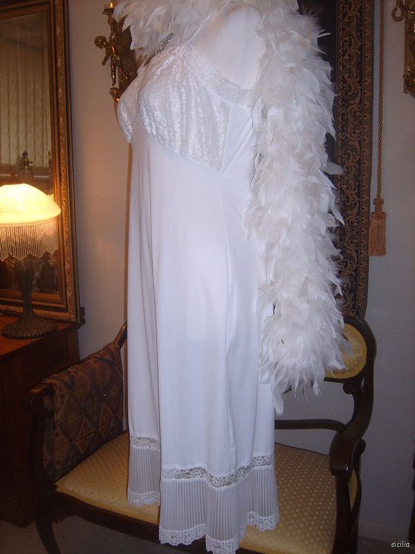 Vtg 40s Van Raalte Crystal Pleat Accordion Ruffles Deep Lace Full Slip 