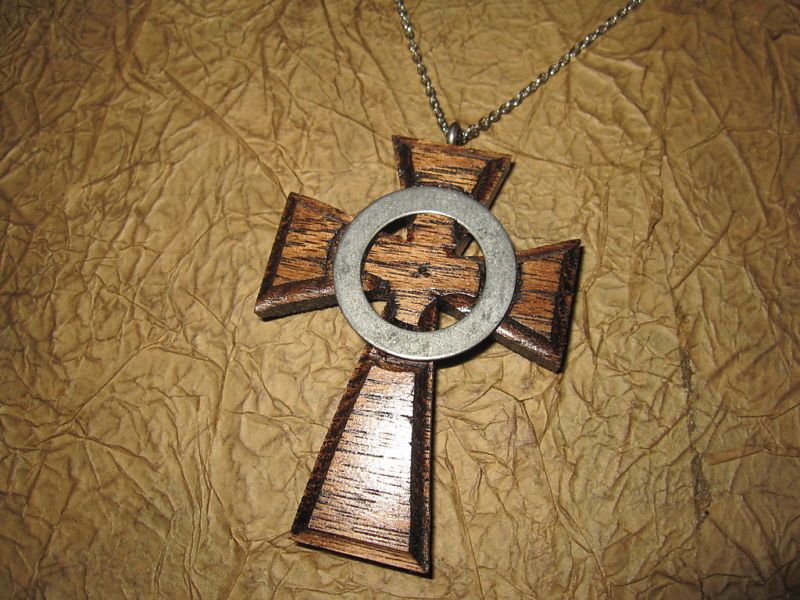 Boondock Saints Style Iona Wood Cross W/Steele Chain  