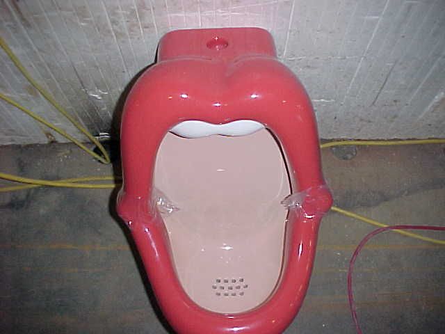 VERY RARE BIG MOUTH RED LIPS PORCELAIN URINAL TOILET  