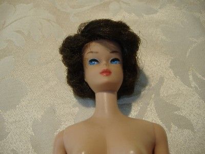   Barbie Brunette Bubble Cut Doll Original Box Accessories  