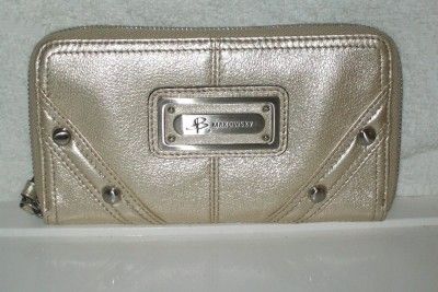 MAKOWSKY PLATINUM CLUTCH CHECKBOOK PARIS WALLET NWT  