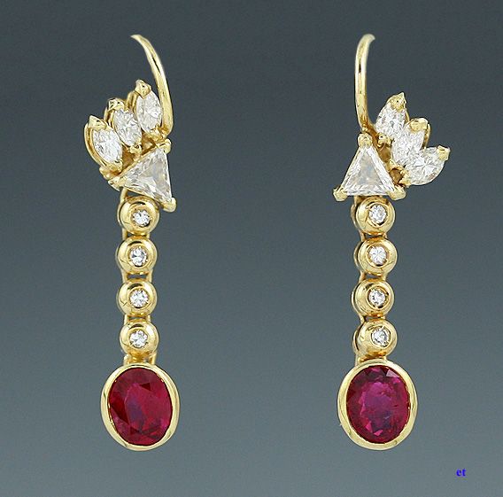 HIGH QUALITY 18K GOLD RUBY & DIAMOND EARRINGS  