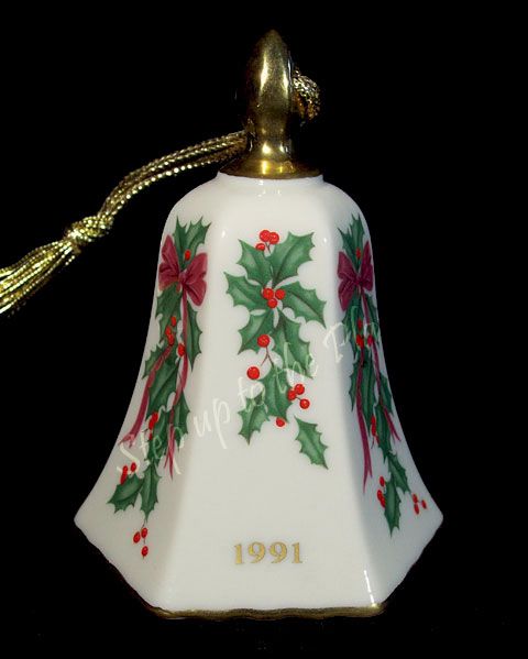 Lenox China 1991 Annual Holiday Christmas Tree Ornament Bell Holly 