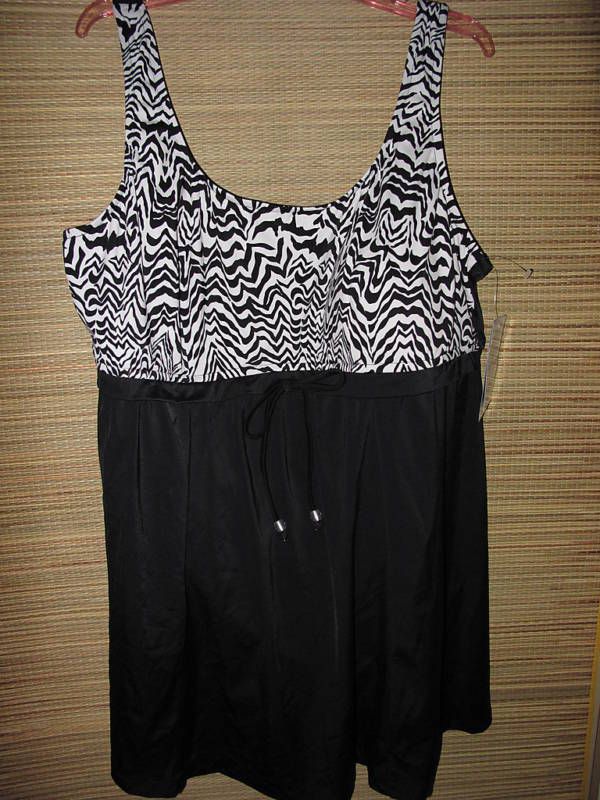 NWT Maxine 24W Womens Plus Size Black White Empire Swimdress Swimsuit 