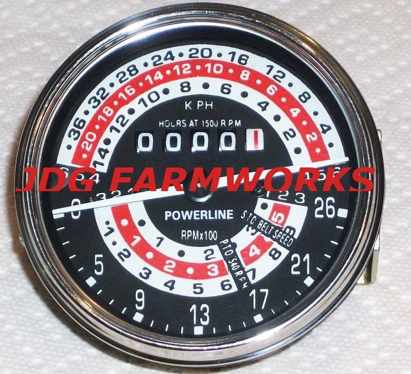 MASSEY FERGUSON TACHOMETER 135 899657M92 A3.152 DSL  