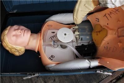 RESUSCI ANNE TRAINING CPR MANIKIN & CASE  