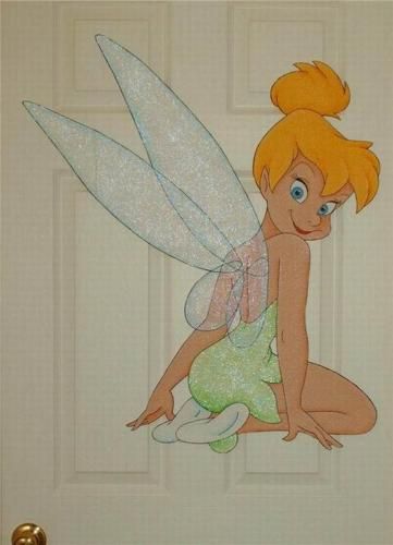 TINKERBELL bkw sitting SuPeR SpArKLeY Green Wall Mural.  