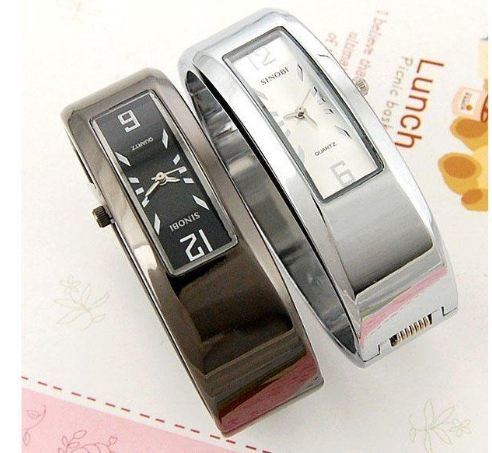   Size Watch diameter 6.5cm, band width 2cm, Surface size 3.4cm * 1cm