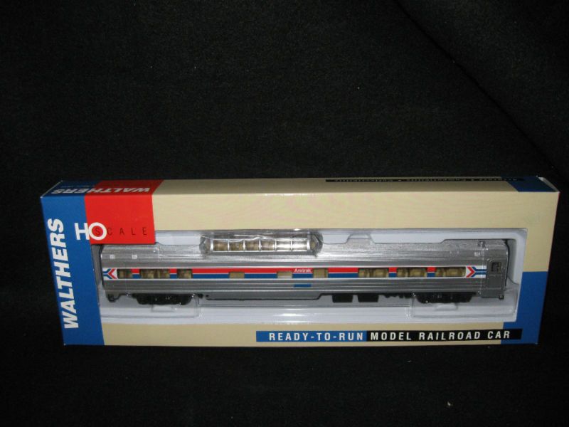 HO Amtrak Budd Vista Dome Phase 1 wal#932 9097  