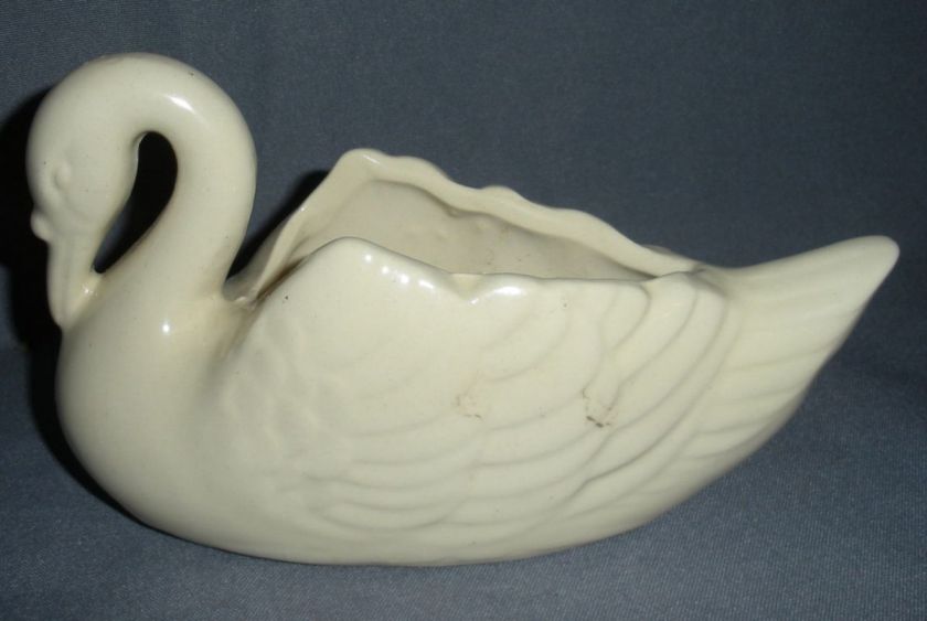 IVORY WHITE POTTERY SWAN PLANTER VINTAGE U.S.A. SMALL  