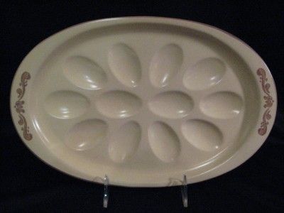 PFALTZGRAFF VILLAGE DEVILED EGG PLATE   HOLDS 12 HALVES  