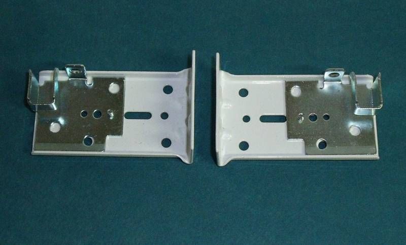 One Pair KIRSCH Drapery TRAVERSE ROD END BRACKETS ~ 3 Adj Return 3302 