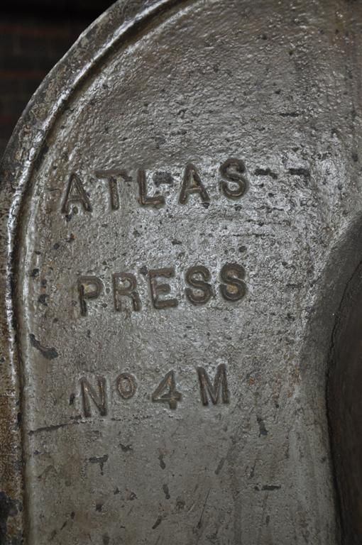 ATLAS 12 TON COMPOUND LEVERAGE ARBOR PRESS, MODEL 4M  