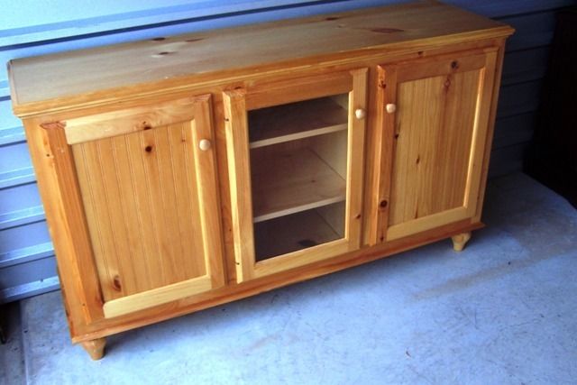 Plasma 3 Dr TV Cabinet Woodcraft Industries Cottage Beadboard 